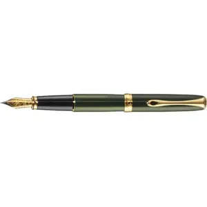 Fountain pen Diplomat Excellence A2 M — green body with gold trim