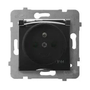 Розетка Ospel GPH-1UZP/m/33/d черная, IP44, 16 A, 71×71×42 мм