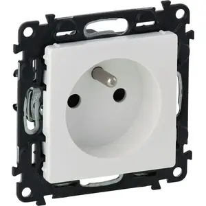 Socket outlet Legrand Valena Life 2P+E 16A 250V with shutter screw terminals white