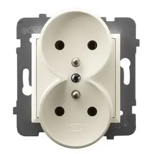 Socket outlet Ospel GP-2URZ/m/27, 16 A, IP20, 71×71×45 mm
