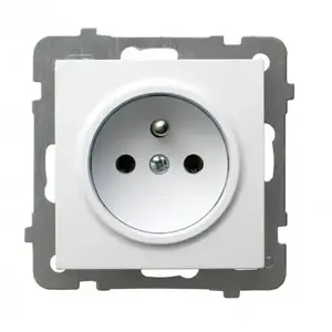 Розетка Ospel GP-1GZ/m/00, 16 A, IP20, белая, 71×71×39 мм