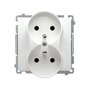 Розетка Kontakt-Simon BMGZ2M.01/11, 250 В, IP20, пластиковый корпус, 75×45×80 мм, белая