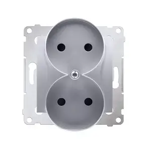 Kontakt-Simon DG2MZ.01/43 rozete — 250 V, IP20, plastmasas korpuss, 75×46×81 mm, sudrabota