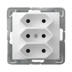 Розетка Ospel GP-3Y/m/00 белая, IP20, номинальный ток 2.5 A, 71×71×44 мм