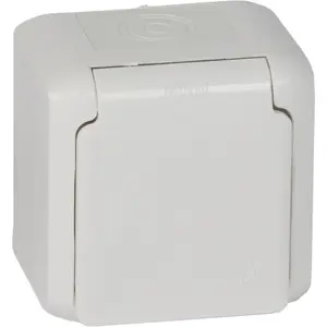 Legrand FORIX vienvietīga kontaktligzda ar zemējumu un aizsargžalūzijām 16A IP44 balta (782375)