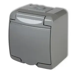 Розетка Karlik 10GHE-1 — 16 A, 250 V, степень защиты IP54