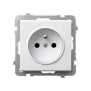 Розетка Ospel GP-1RZ/m/00 белая — 16 A, IP20, 71×71×38 мм