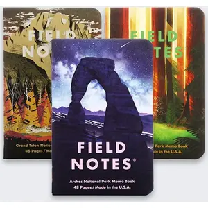 Piezīmju grāmatu komplekts Field Notes Grand Notesy Parki Narodowe USA — Grand Teton, Arches, Sequoia (3 gab.)