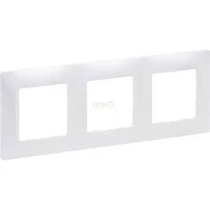 Legrand Niloe Selection triple frame, pearl finish, model 762063