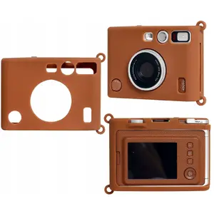 Silikona korpuss Fujifilm Instax Mini Evo — LoveInstant, brūns