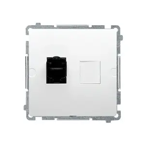 Розетка Kontakt-Simon BM61.01/11 белая, пластиковый корпус, IP20, 75×75×34 мм
