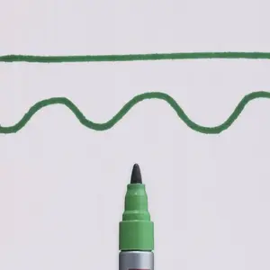Marķieris Sakura Pen-Touch 130 — zaļš, necaurspīdīgs krāsu marķieris, līnija 2–3 mm
