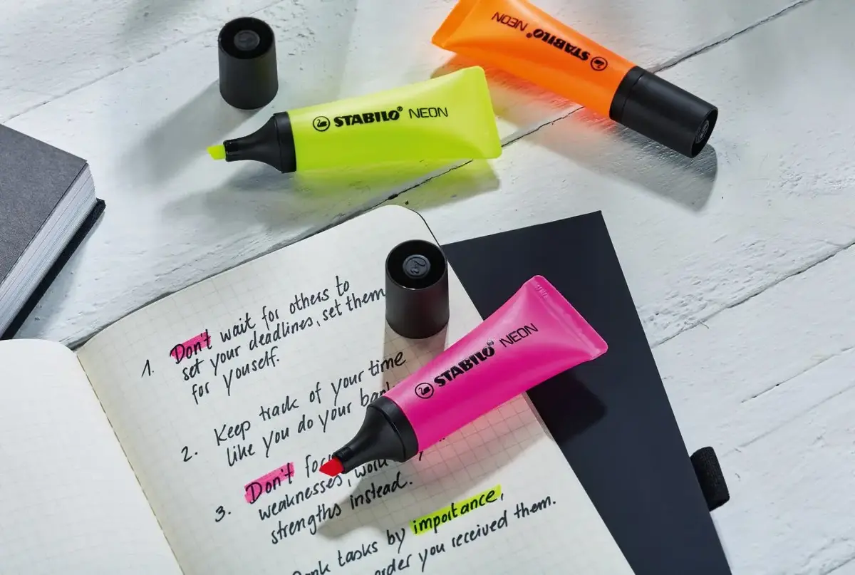 Stabilo NEON 72/58 marker — chisel tip magenta Photo 6