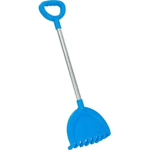 Aluminum Garden Rake Fiskars 537602 — lightweight aluminum handle, wide head for leaves and soil