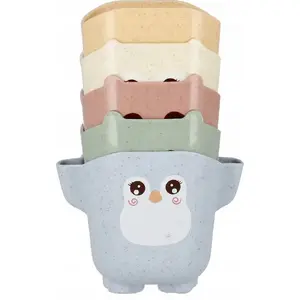 Игрушка для купания Bambam BAM BAM — набор из 5 пластмассовых стаканчиков для игры с водой