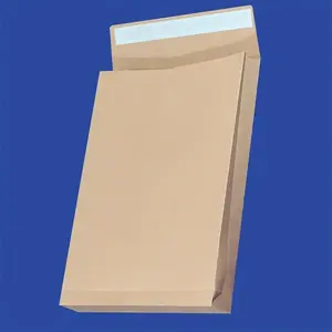 Envelope B4 Office Products HK with silicone adhesive strip, 250×353 mm, 130 gsm, pack of 25, brown