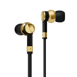 Austiņas Master & Dynamic ME05 — vadu in-ear austiņas, misiņa krāsa, kabelis 1.2 m, 21 g