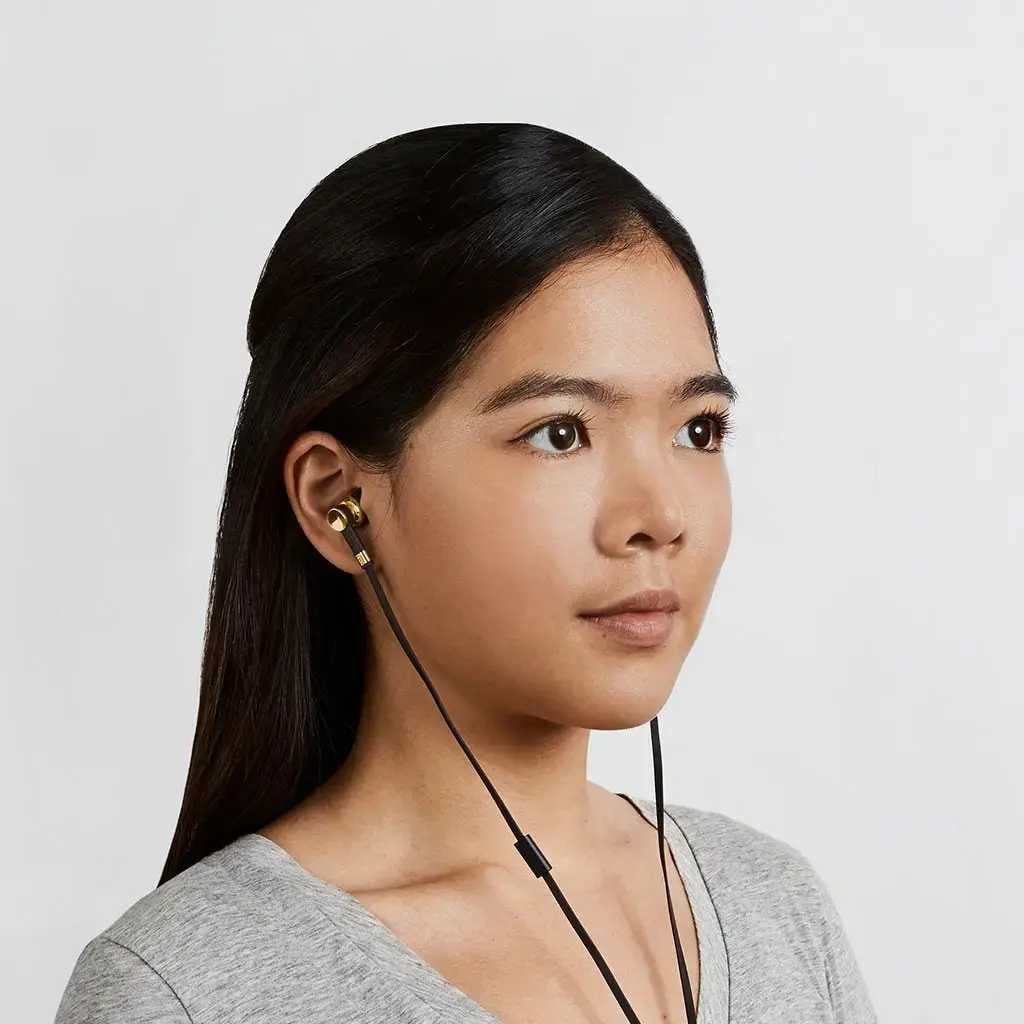 Master & Dynamic ME05 vadu in-ear austiņas Photo 4