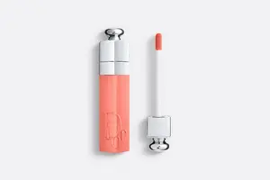 Тинт для губ DIOR Addict Lip Tint 251 Natural Peach — коралловый оттенок, полуматовый велюровый финиш