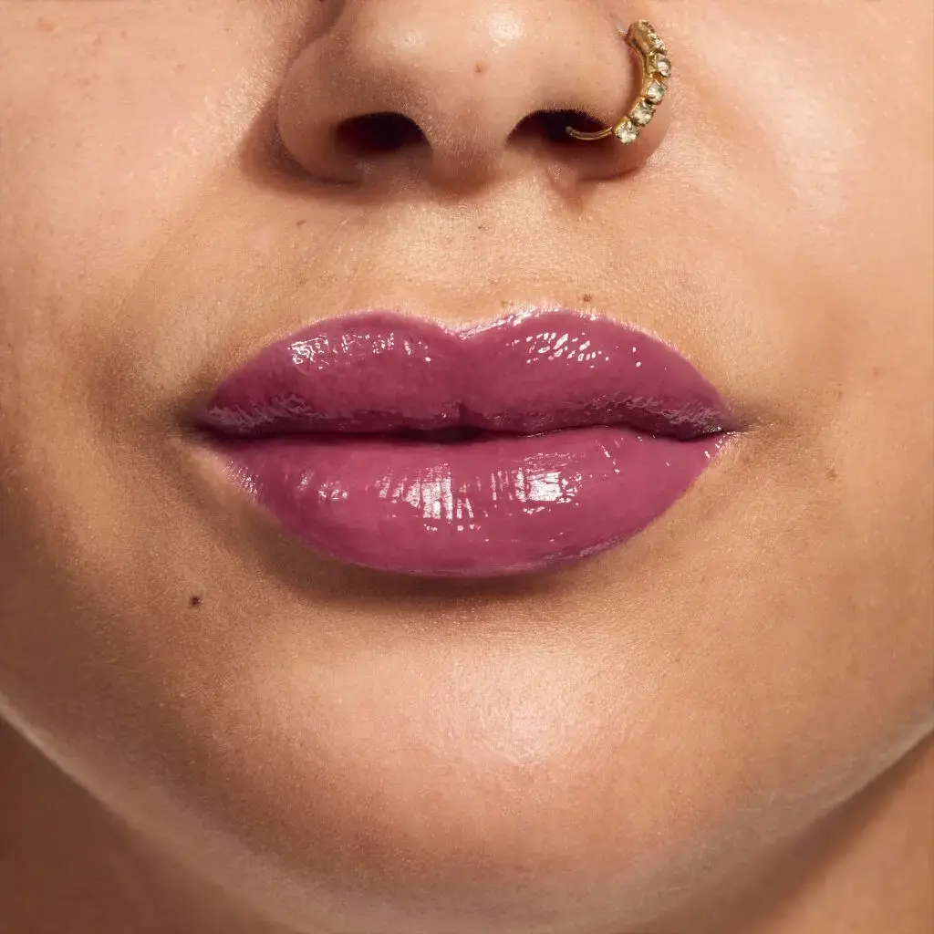 Clinique Rimmel Lip Latex 300 Main Character gloss Photo 7