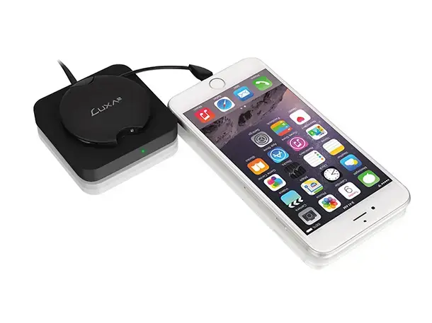 LUXA2 S100 Indoor USB Charger 5V 1A Photo 11