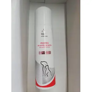 Sausa tīrīšanas putas mājdzīvniekiem ZooArt AS Pure Care 150 ml — pret-kaukuļu formula