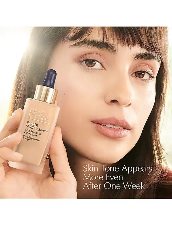 Estée Lauder Futurist SkinTint Serum Foundation 1W1 Bone Photo 6