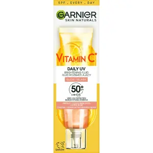 GARNIER Garnier Skin Naturals Vitamin C SPF50+ Sheer Glow 40 ml sejas sauļošanās un tonējoša seruma produkts