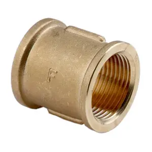Латунная муфта FERRO M06Z 6/4" (6 на 4 дюйма) резьбовое соединение