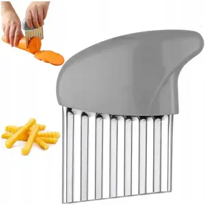 Crinkle Cut Potato and Vegetable Knife Brunbeste BB-3379 — wavy blade for cutting fries and vegetables