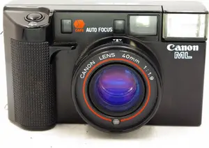 Protective Set 2-in-1 for Canon PowerShot G1 X Mark III by JJC — Lens Hood and Body Cap (model SB4424)