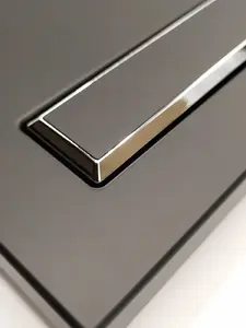 Flush button KK-Pol V1-M08 SPP/091/0.1/K — rectangular flush plate for Aquafiori frame, matte black