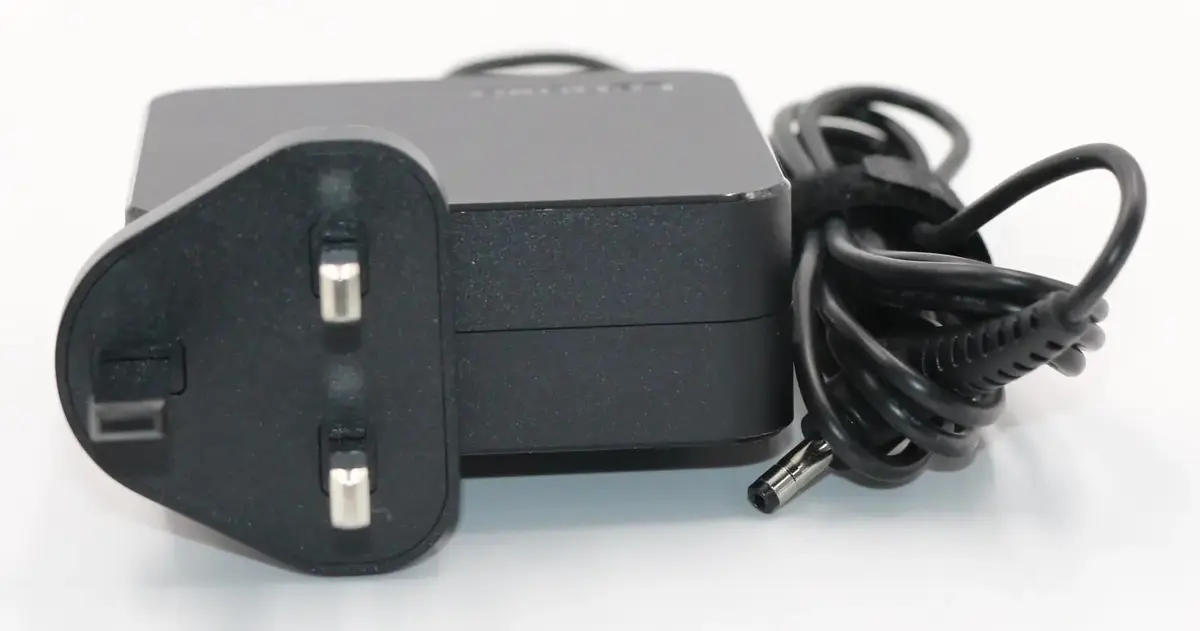 Lenovo 01FR155 65 Вт адаптер для ноутбука Photo 3