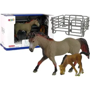Toy figures LEANToys set of 2 horse figurines Capricorn breed, playset stable