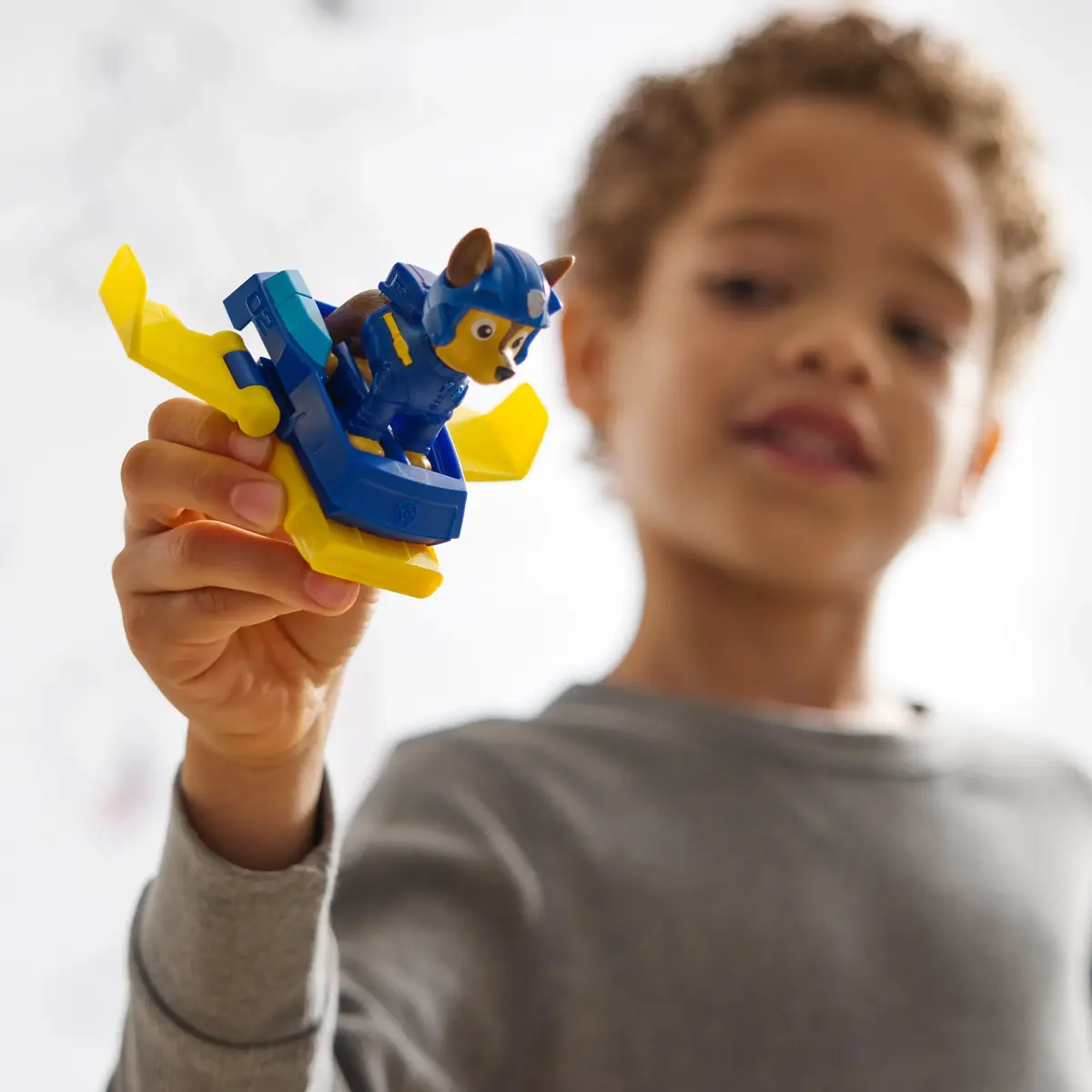 Spin Master Chase Action Figure with Hoverboard Airplane Photo 5