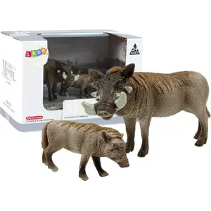 LEANToys game figurine set — 2-piece Guziec (African crested porcupine) with young, World Animals series
