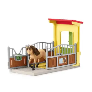 Spēļu komplekts Schleich Pony Box ar Islandes ponija šķirnes ķēvīti, kumoss zirgiem, 3–8 gadi