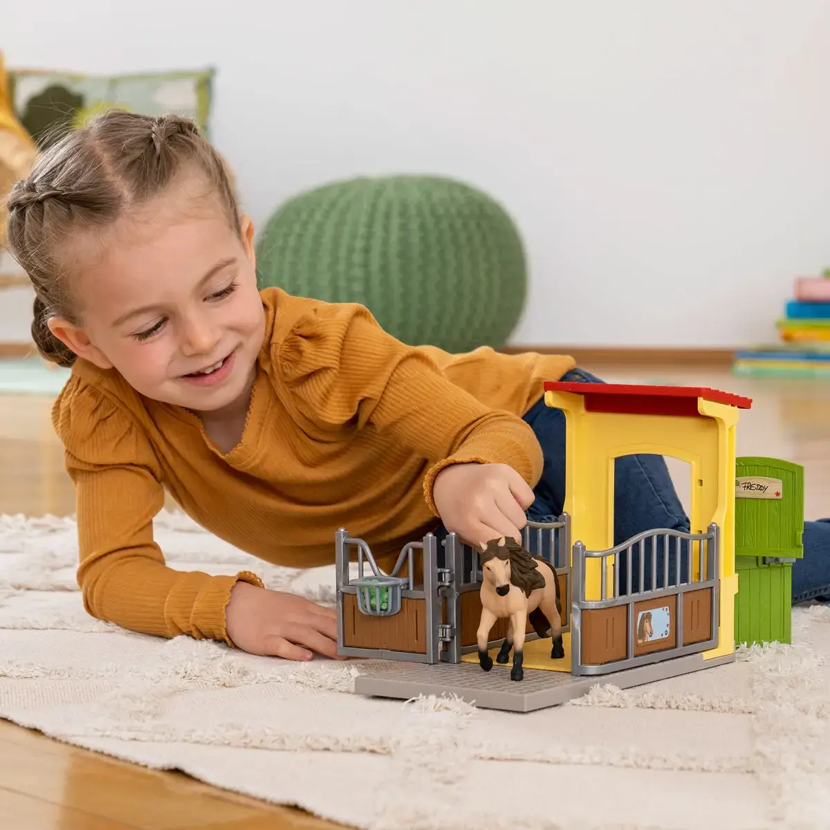 Schleich Pony Box с исландским жеребцом — игровой набор Photo 2