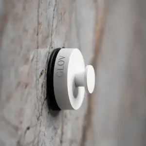 Suction Bathroom Hook Aptel GLOV_Hookie Pookie – strong white wall-mounted suction hook