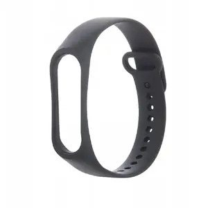 Силиконовый ремешок для Xiaomi Mi Band 9 от Tech-Protect, черный
