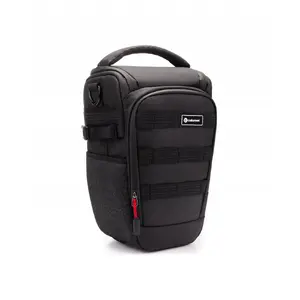 Foto somiņa Calumet CORE Zoom Bag 8L — kompakta 8 L ietilpība, ar polsterētu iekšpusi kamerai un objektīviem