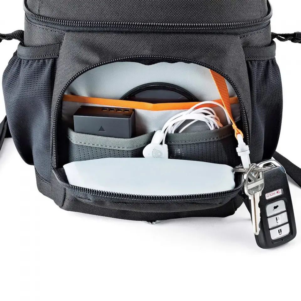 Компактный чехол Lowepro Nova 140 AW II Photo 3