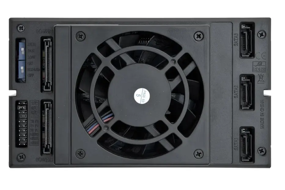 Carrier panel CHIEFTEC CBP-2131SAS Photo 3