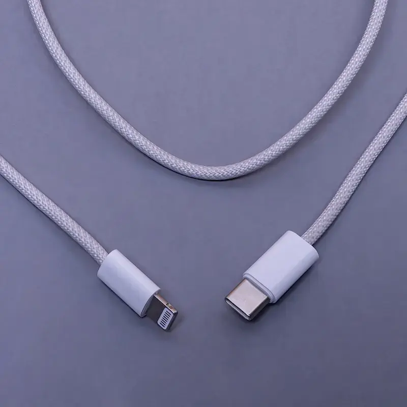 TelForceOne MaXlife MXUC-06 кабель USB-C–Lightning Photo 3