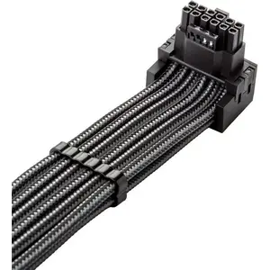 CableMod C-Series Pro Anschlusskabel Variante A 90° 16-Pin to 4×8-Pin PCIe carbon
