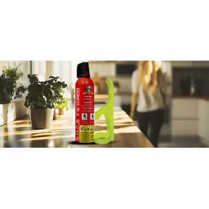 Fire Extinguishing Spray Green Cell Safe SET Hasicí sprej 750 RED with Bracket 75F