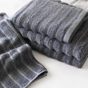 Bath Towel Set Eurofirany OlsenHome bamboo 4 pcs — 2×70×140 cm, 2×50×70 cm, graphite