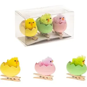 BREWIS decorative chick in eggshell on clip, 5.5 x 4.5 cm