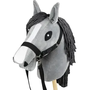 Kokteilis Hobby Horse Skippi — pelēks zirdziņš uz koka kāta (A4) bērniem