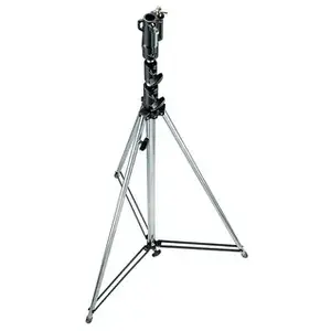 Stativa Manfrotto 111CSU — studijas statīvs, maksimālais augstums 3,8 m, slodze 25 kg, svars 9 kg, sudrabots
